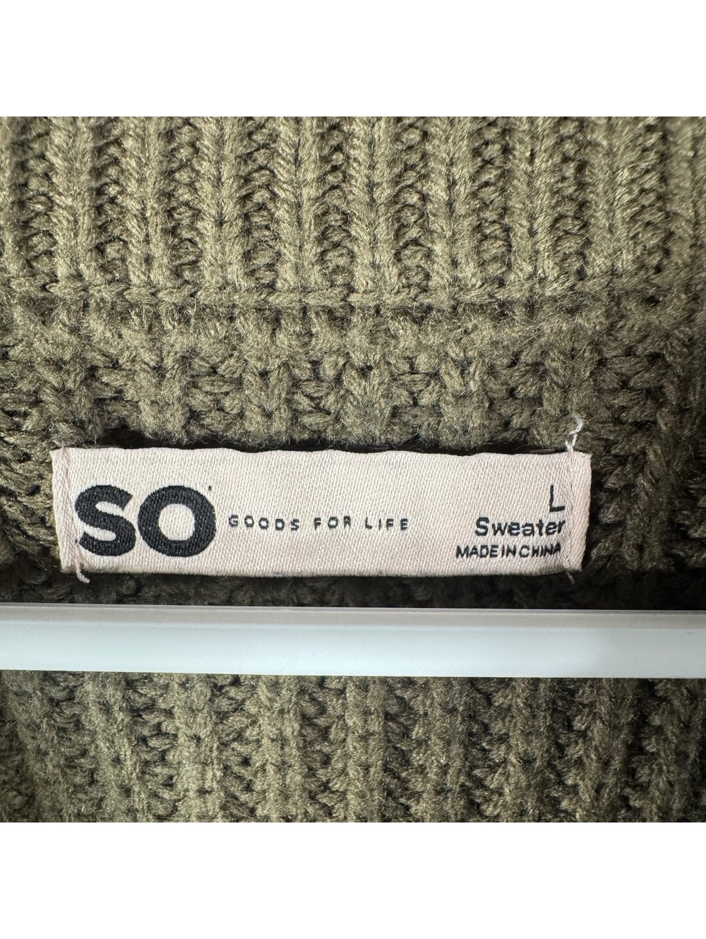 SO Olive Green Chunky Knit Sweater Size Large - Picture 3 of 8